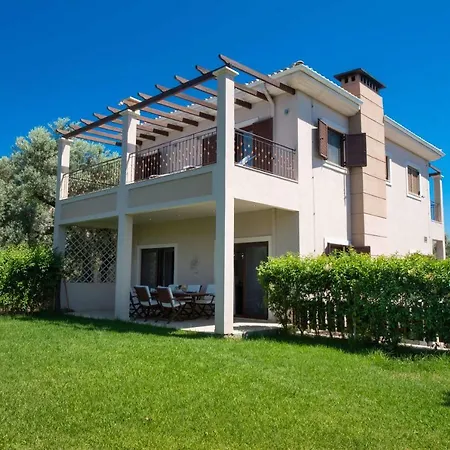 Enastron Private Mansion Апартаменты Цукаладес