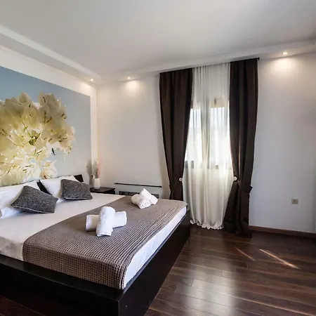 Enastron Private Mansion